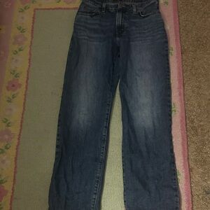 94 baggys Levi’s with a straight leg